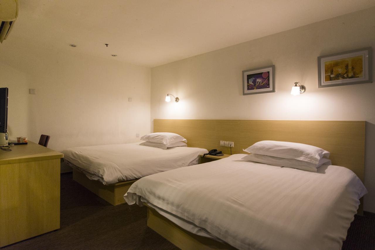 Motel Chongqing Jiefangbai Hongyadong Pedestrian Street Εξωτερικό φωτογραφία
